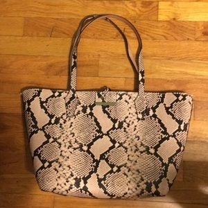 Guess reversable bag